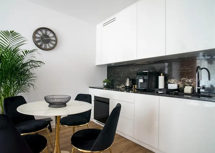 Boulevard Drobnera Iv - Nad Odra - Rynek * Wrocław